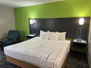La Quinta Inn by Wyndham Omaha Southwest - Chambre