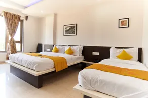 Hotel Sai Bansi - Room
