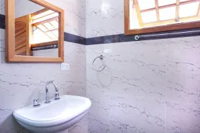 Pousada Guarubela Veloso - Bathroom