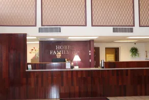 Super 8 by Wyndham Hobbs - Hall