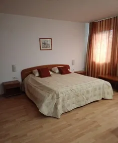 Mountain Paradise 1 - 1 Bedroom South Facing Balcony - 300mbps Wi-fi - Room