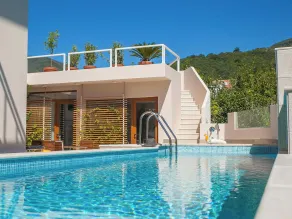 Boutique Hotel and Spa Blanc & Bleu - Blanche - Pool