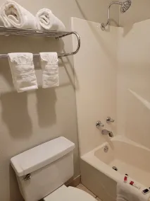 Days Inn by Wyndham Tucumcari - Salle de bain