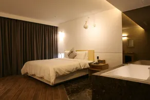 Ulsan Samsan Pandora Hotel - Værelse