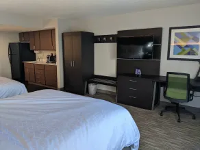 Holiday Inn Express & Suites Charlotte-Concord-I-85 by IHG - Rum