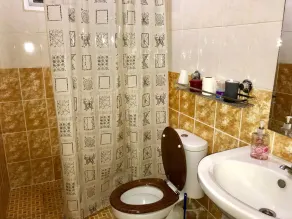 Milimani Serviced Apartments - Bathroom