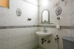 Swastik residency Paschim Vihar by twamev - Bagno