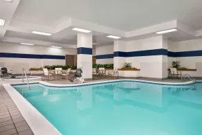 Embassy Suites by Hilton Columbus Dublin - Piscine