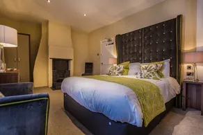 The Golden Fleece Hotel, Thirsk, North Yorkshire - The Coaching Inn Group - Room