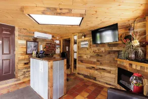 Qualla Cabins and Motel Cherokee near Casino - Borne des arrivées/des départs