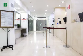 We Hotel Aeropuerto - Resepsjon