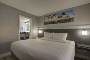 Clarion Pointe Tampa-Brandon Near Fairgrounds and Casino - Chambre