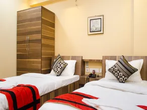 OYO 6356 Urban Guest House - Quarto