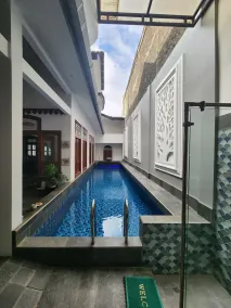 Domore Lifestyle - Piscina