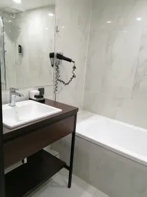 Skyline Hotel City Frankfurt - Salle de bain