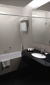 Imperial Hotel Kuching - Bathroom
