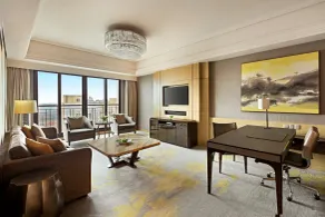 Midtown Shangri-La, Hangzhou, moments from West Lake - Room
