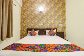 FabHotel E City Inn - 3 Km from Infosys Campus - Quarto