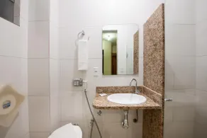 Hotel Pouso Alegre - Bathroom