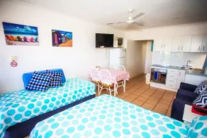 Seaspray Yeppoon - Room