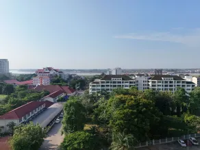 Holiday Inn & Suites Vientiane by IHG - View from room