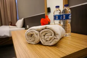 HOTEL PANTES SIMPANG LIMA SEMARANG - Room