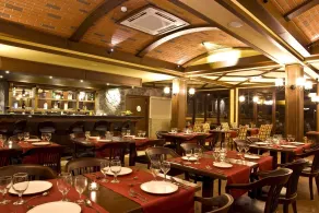 Padok Premium Hotel & Stables - Restaurant