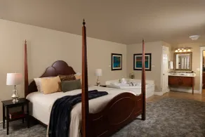 The Oakwood Inn Okoboji - Room
