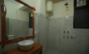 Jibhi Cottage - Bad