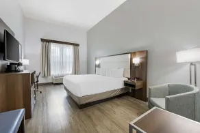 Best Western Plus First Coast Inn and Suites - Room