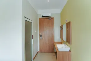 Deli Hotel - Room