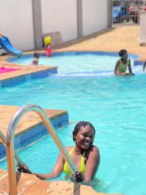 Khwesa Resort And hotel Kiminini - Pool