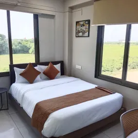 Lexora Hotel - Rum