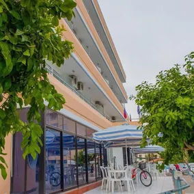 San Remo Hotel - Restaurant