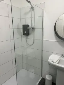 The Rhu Inn - Bathroom