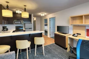 TownePlace Suites by Marriott Red Deer - Chambre