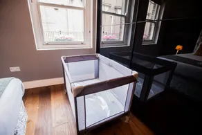 Modern Central Richmond Luxury Residence - Chambre