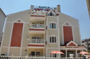 Basil's Apart Hotel - Habitación