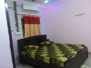 Venkateswara Stay Home - Room