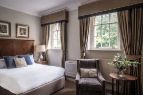 Crathorne Hall - Camera
