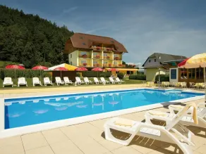 Double room, shower, toilet, conveniences - Piscina