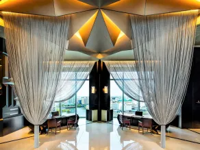 The Kahala Hotel & Resort Yokohama - Reception