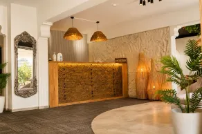 BL KARAKUM SUITES - Reception