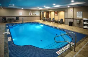 Holiday Inn Express & Suites Timmins by IHG - Pool