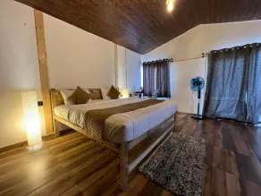 Adaara Retreat - Pet Friendly Cottages, Almora - Room