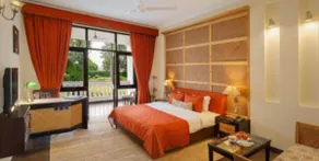 Naturoville Wellness Resort Rishikesh - Surrounded by Nature, Rooted in Wellness - Rum