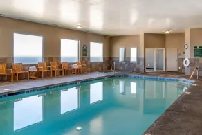 Elizabeth Oceanfront Suites, an Ascend Collection Hotel - Piscine