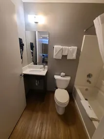 Studio 6 Extended Stay - Richmond, VA - I-64 West - Salle de bain
