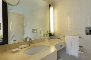 Maritim Hotel Am Schlossgarten - Salle de bain