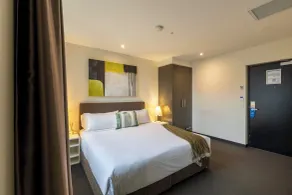 MainStay Suites Hawthorn - Zimmer